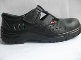 劳保鞋